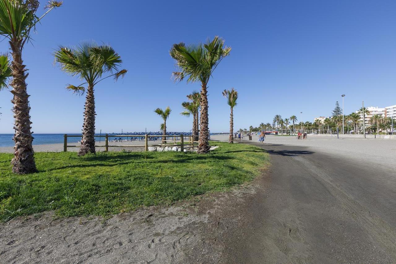 Estudio aún pasó de la playa Torre Del Mar Exterior foto
