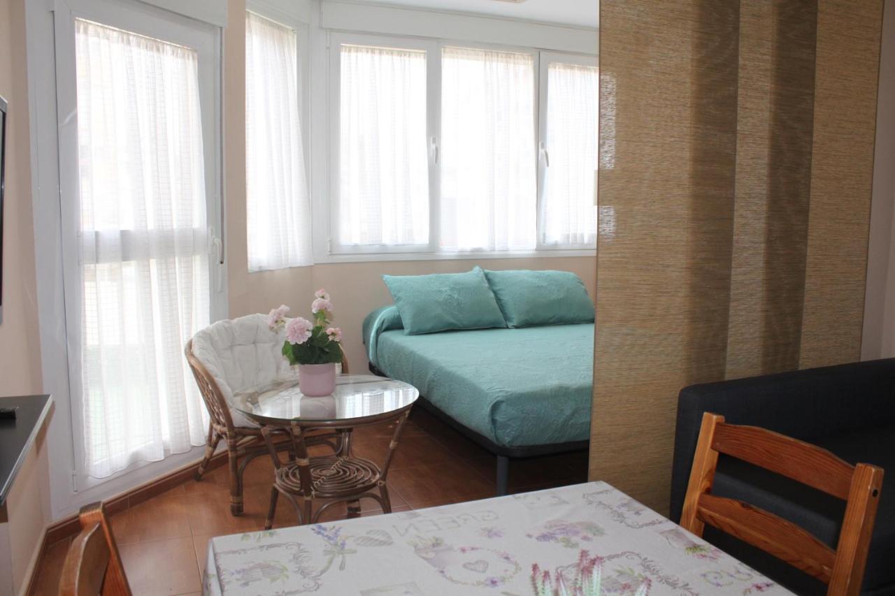 Estudio aún pasó de la playa Torre Del Mar Exterior foto