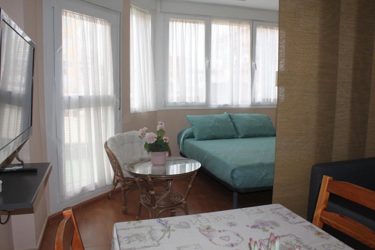 Estudio aún pasó de la playa Torre Del Mar Exterior foto